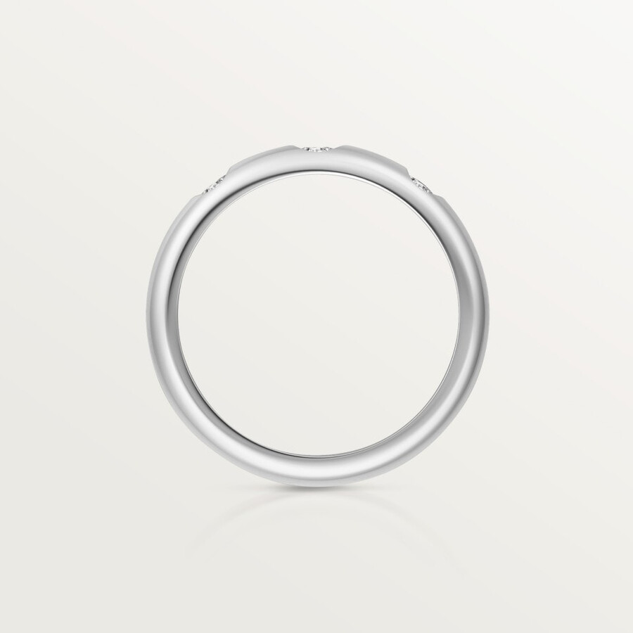 1895 wedding band 2.6 mm width 3 diamonds