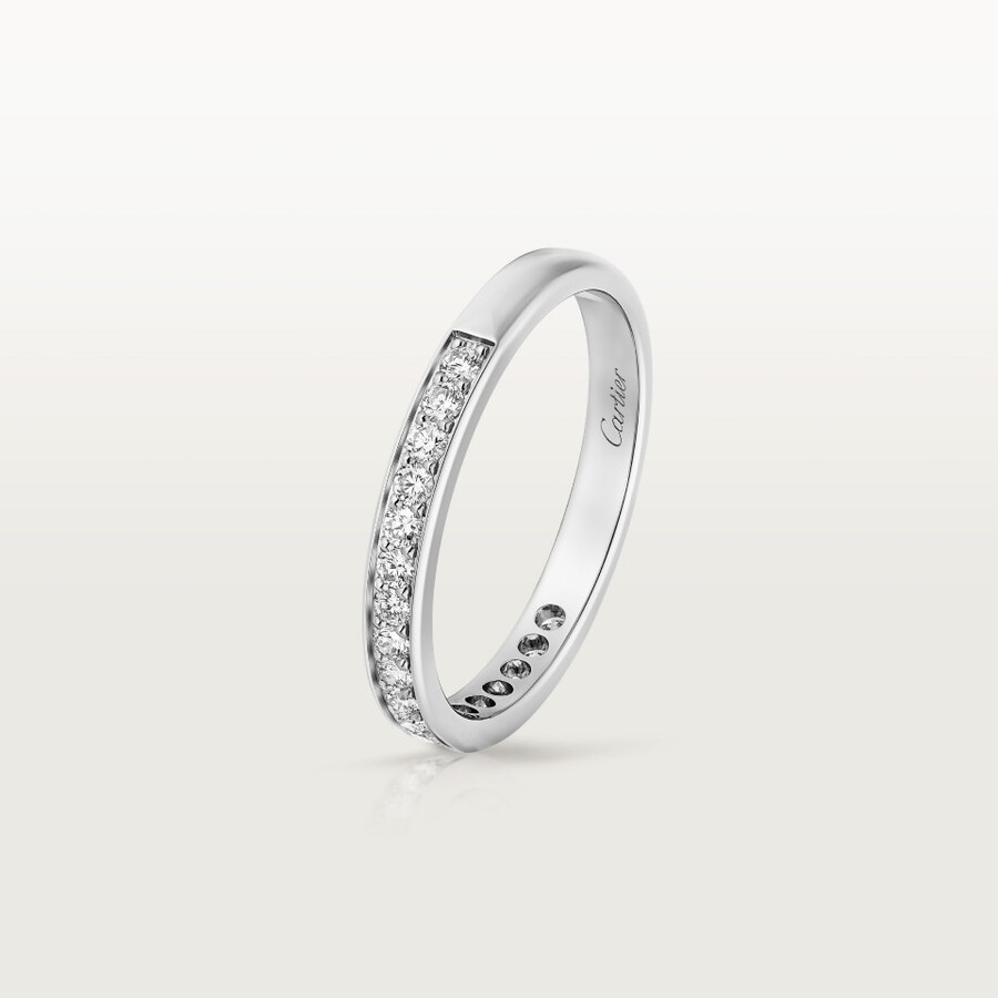1895 wedding band 2.6 mm width half-paved