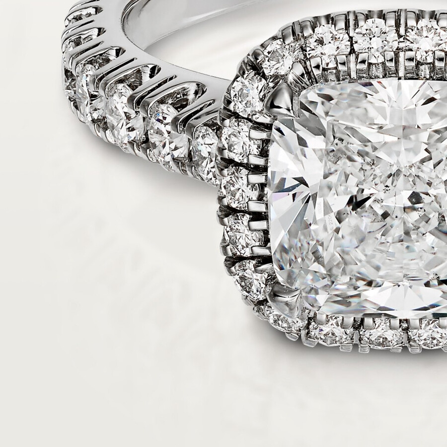 cartier destinée solitaire cushion-cut diamond paved
