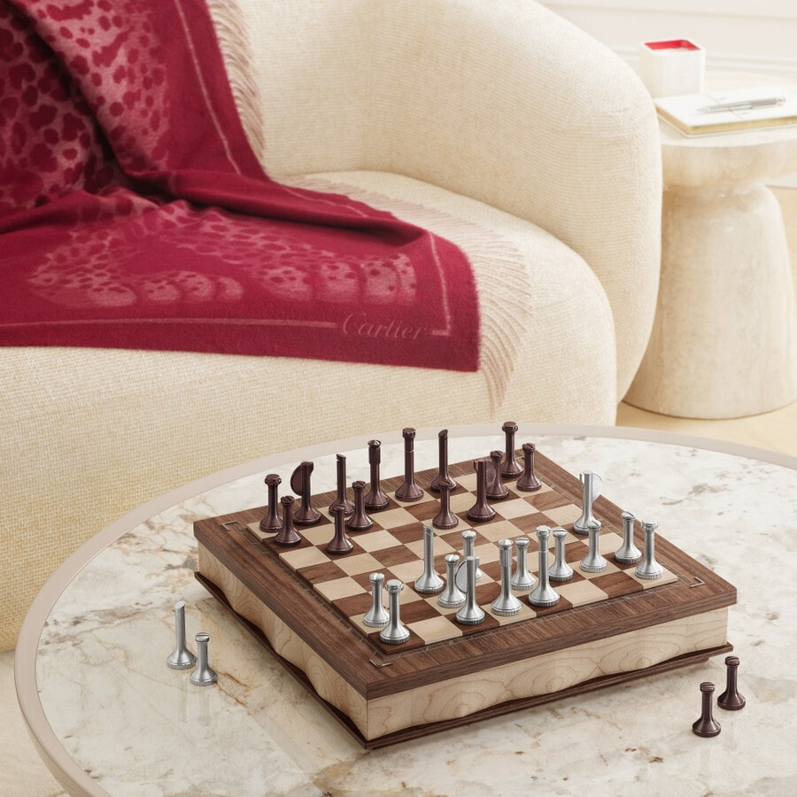 santos de cartier chess set