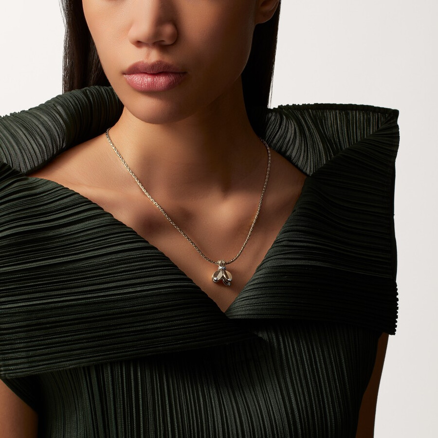 grain de café necklace diamonds