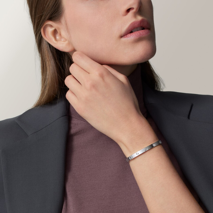 love bracelet medium model 4 diamonds