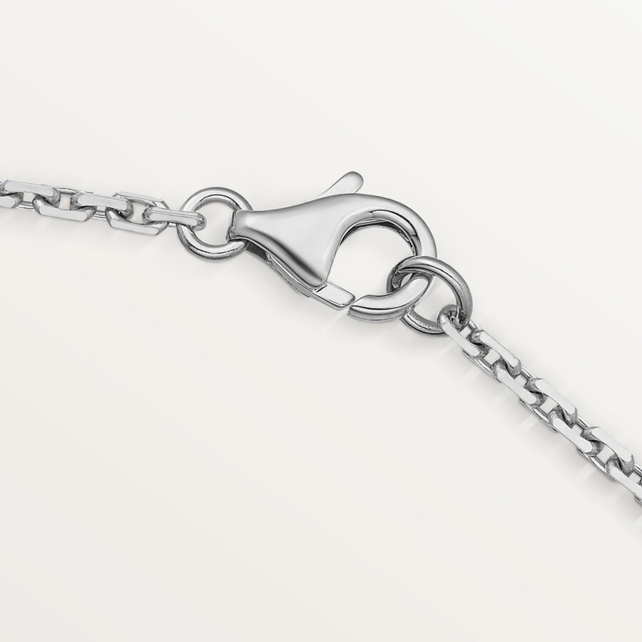 love pendant 3 diamonds