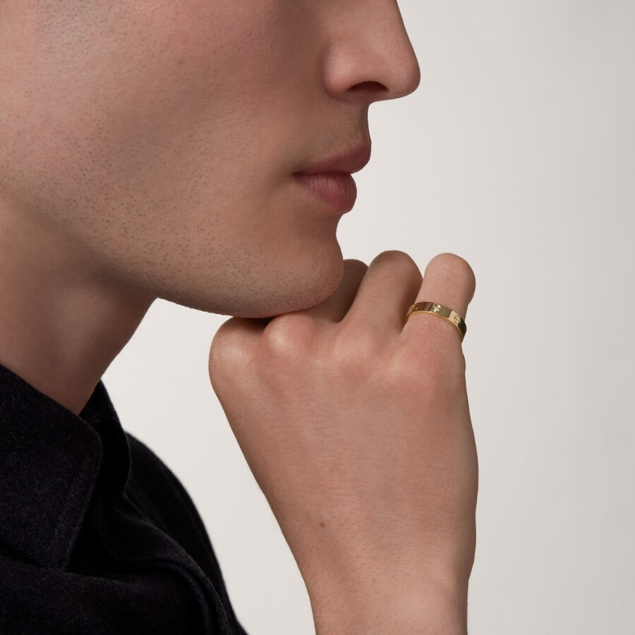 love ring small model 1 diamond