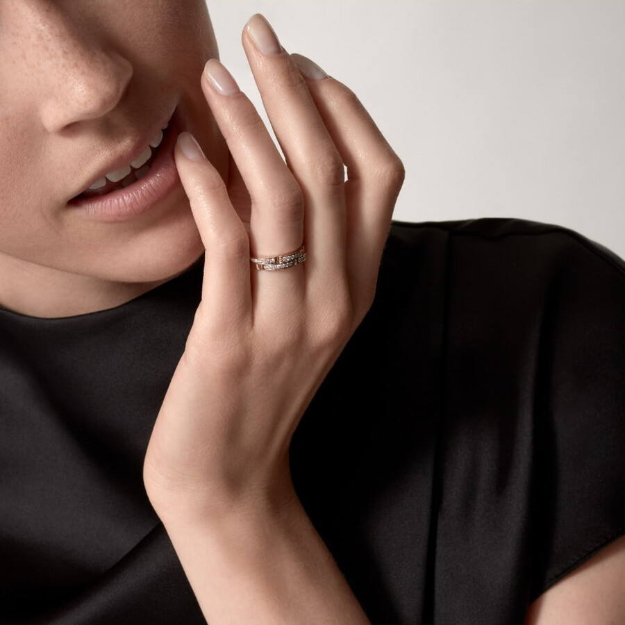 maillon panthère wedding band double row half-paved