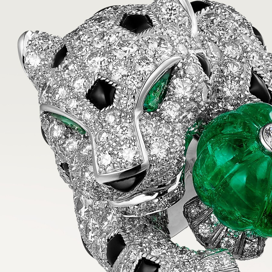 panthère de cartier ring melon-cut emerald paved