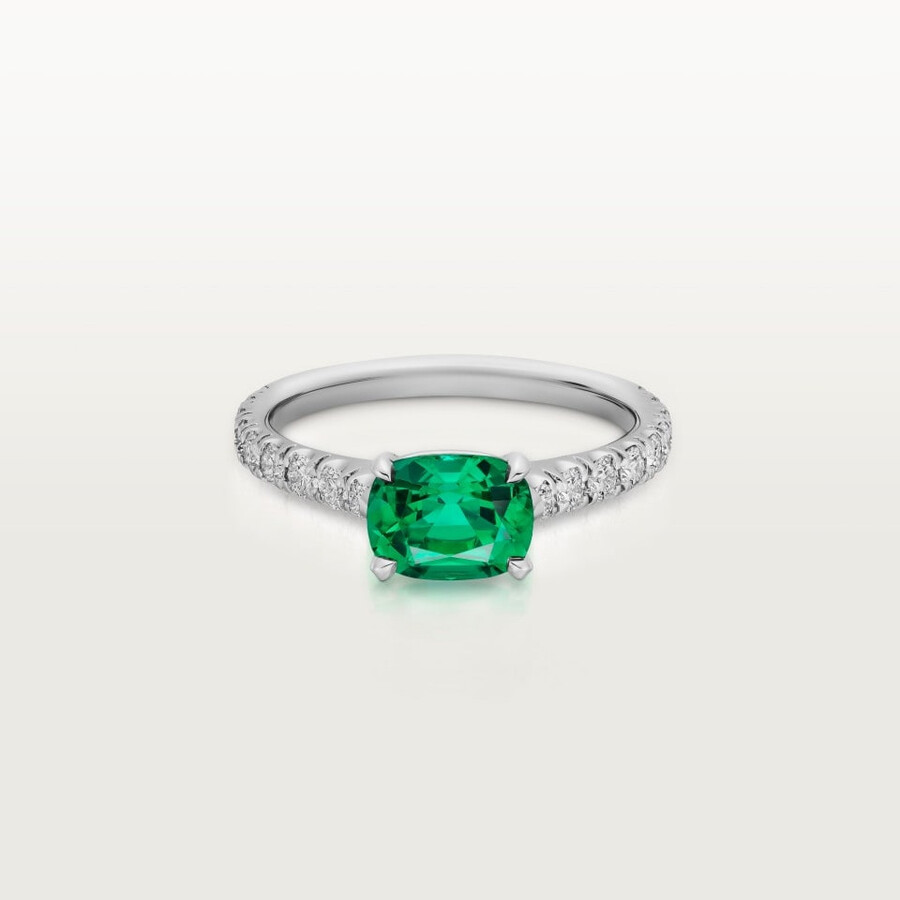 1895 solitaire cushion-cut emerald paved