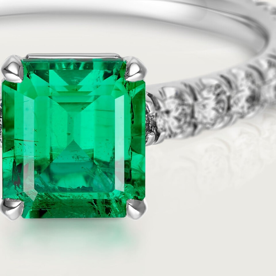 1895 solitaire emerald-cut emerald paved