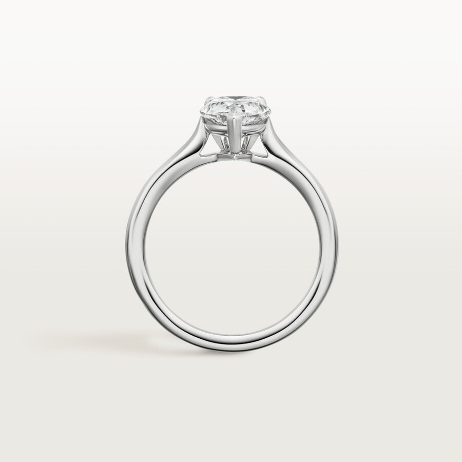 1895 solitaire pear-shaped diamond