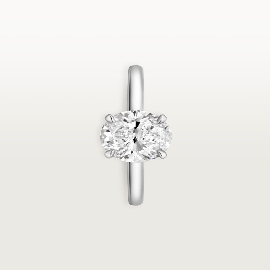 1895 solitaire oval-cut diamond