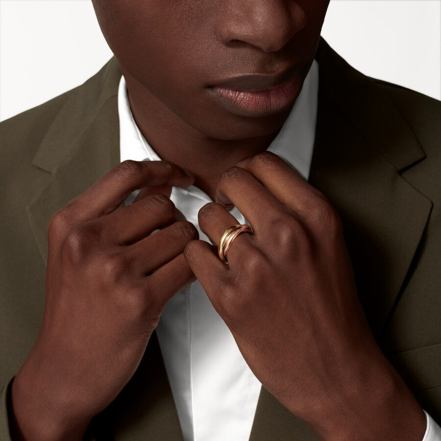 trinity ring classic model 5 diamonds